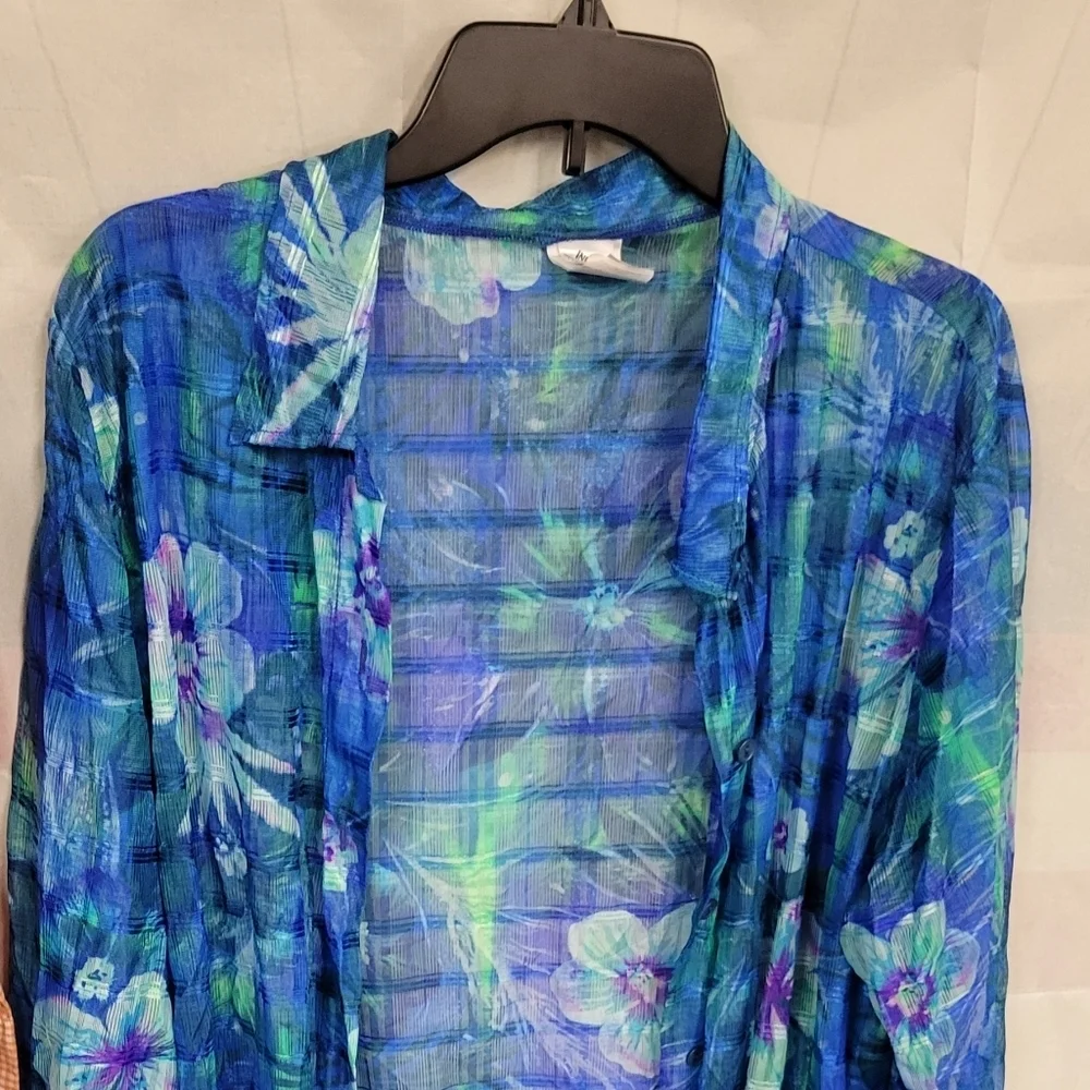 Inches Off Sheer Cover Up Floral 2X Button Up